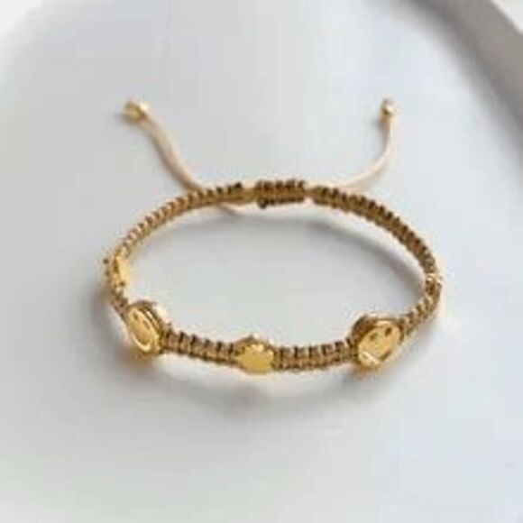 Handmade Boho Happy Face Braided Charm Bracelet - Picture 1 of 4